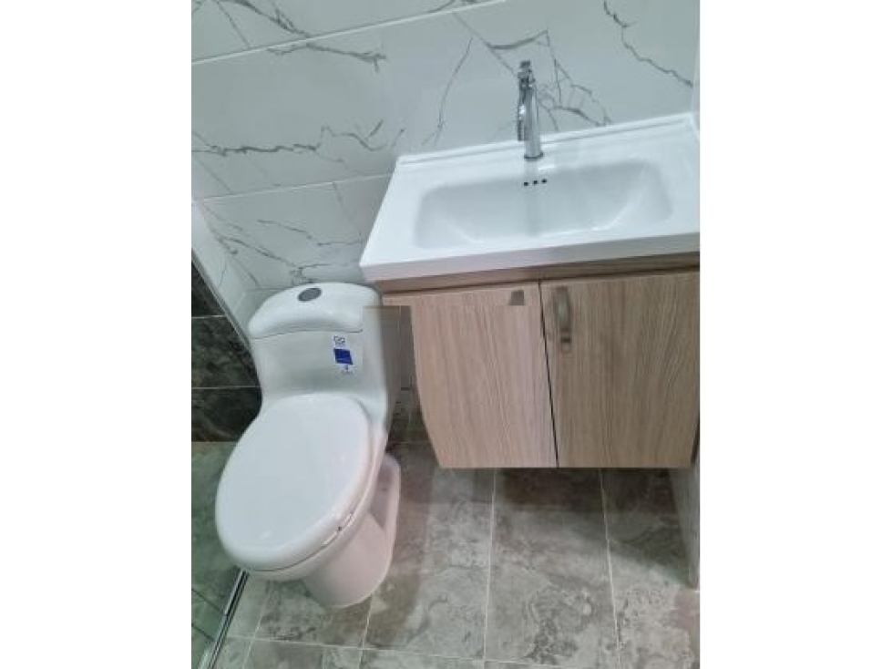 APARTAMENTO EN PRIMER PISO EN CIUDAD MELENDEZ — foto 6