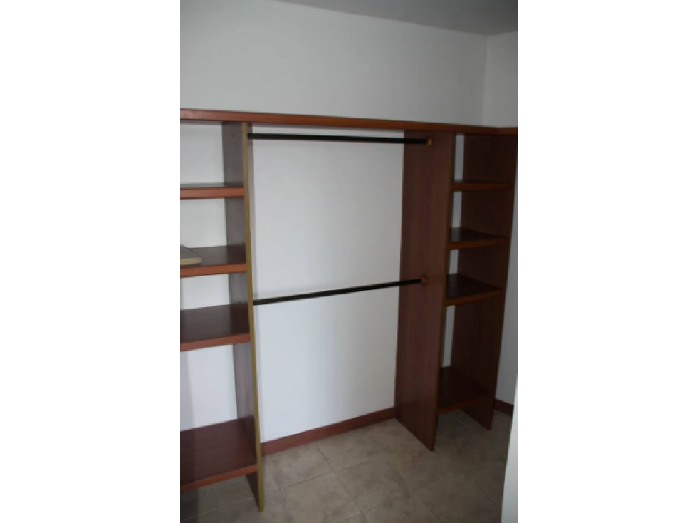 APARTAMENTO EN VENTA EN BELLAVISTA, PISO 1 — foto 5