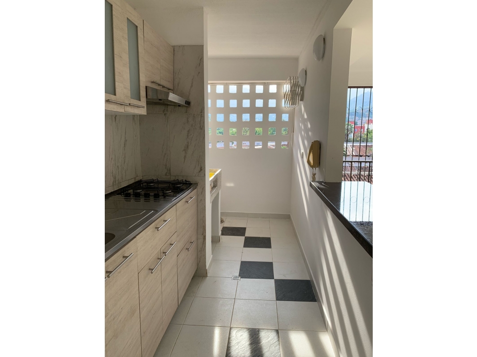 SE RENTA APARTAMENTO EN CUARTO DE LEGUA DE 65 M2 EN PISO 5 — foto 2