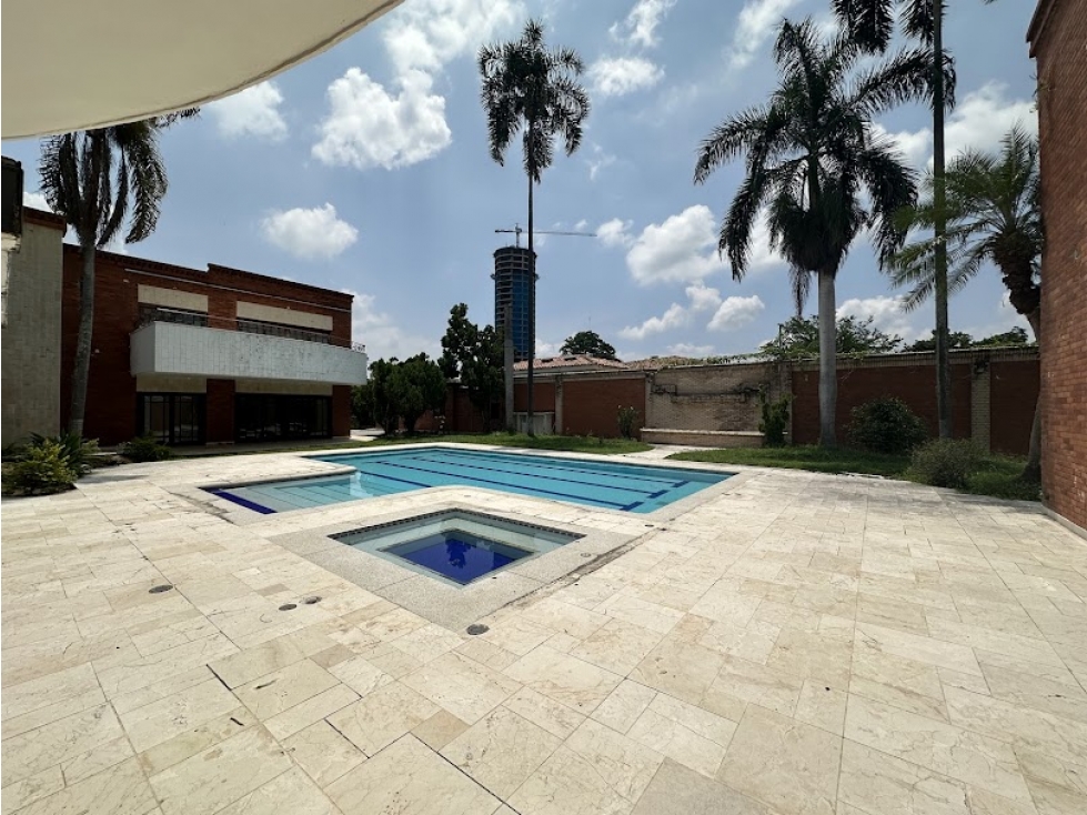 CASA LOTE EN CIUDAD JARDIN PARA CONSTRUIR PROYECTO NUEVO