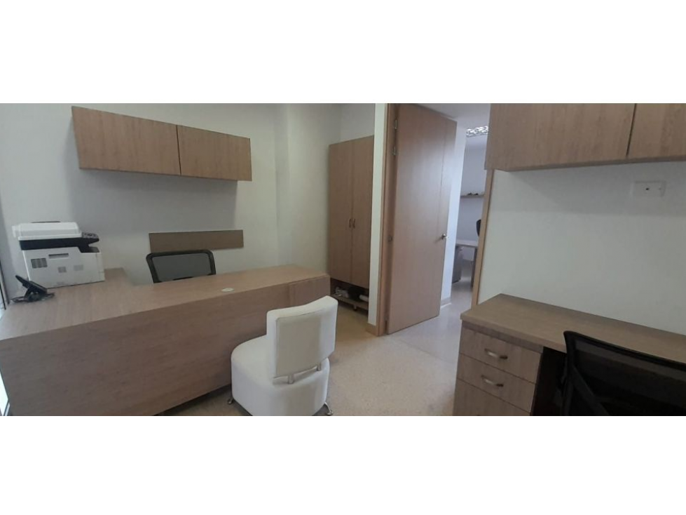 SE VENDE OFICINA EN RIONEGRO ANTIOQUIA DE 32.51 M2 EN PISO 3 ASCENSOR - 4