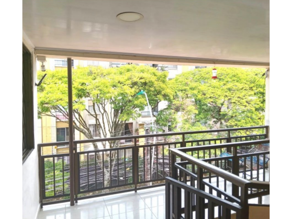 SE VENDE CASA EN PROPIEDAD HORIZONTAL EN COLSEGUROS PISO DE 192 M2 — foto 4