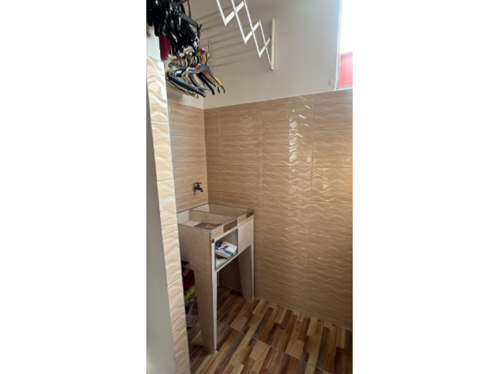 APARTAMENTO EN VENTA EN BRISAS DE LOS ALAMOS , PISO 5 - 5