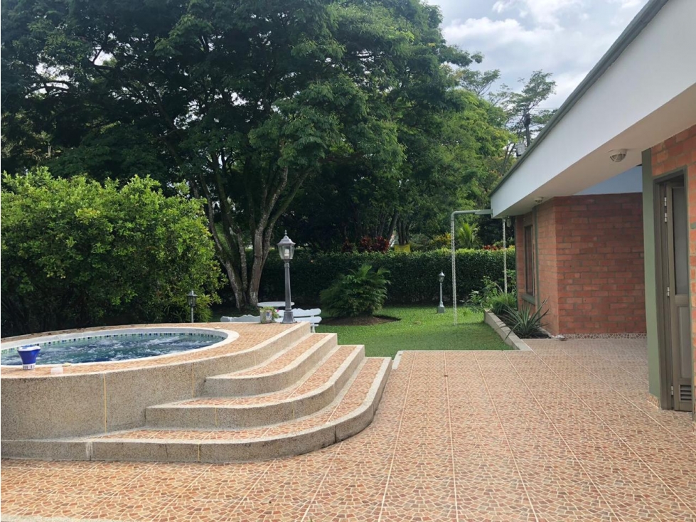 CASA CAMPESTRE EN LAS MERCEDES JAMUNDI — foto 3