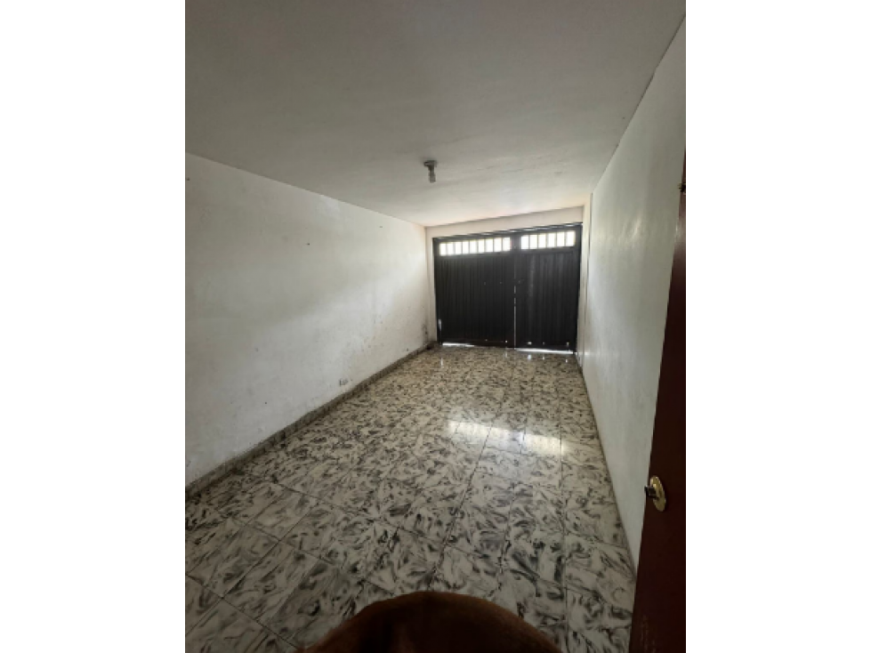 CASA EN VENTA EN EL BOSQUE — foto 2