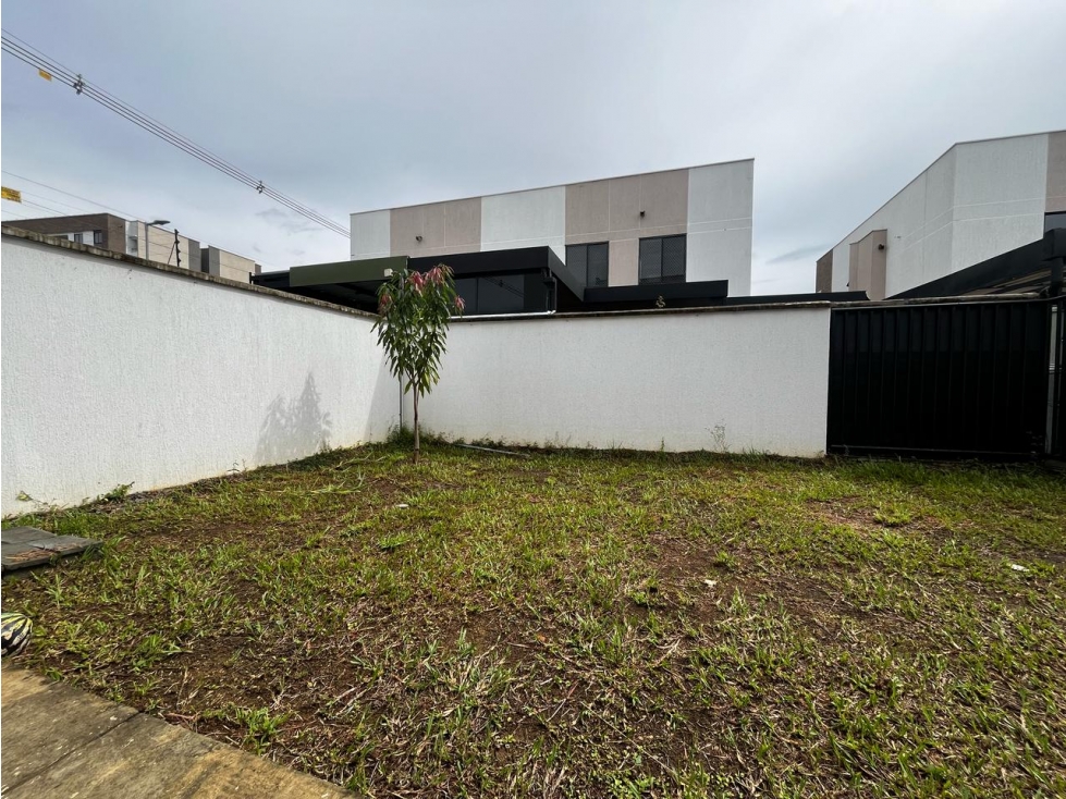 SE VENDE CASA EN JAMUNDI DE 2 NIVELES DE 112 M2 CONSTRUIDOS — foto 6