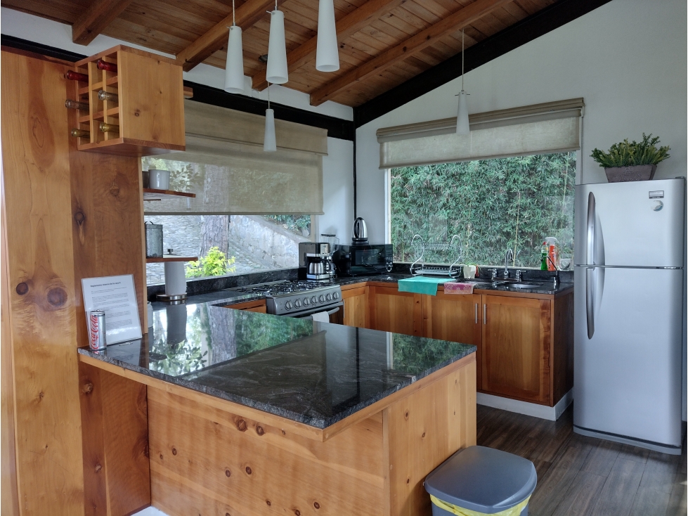 CASA EN VENTA EN CONDOMINIO/ LOTO AZUL/VALLE DE BRAVO — foto 2