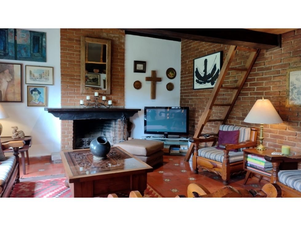 CASA EN RENTA POR TEMPORADA/ EN AVANDARO/VALLE DE BRAVO — foto 3