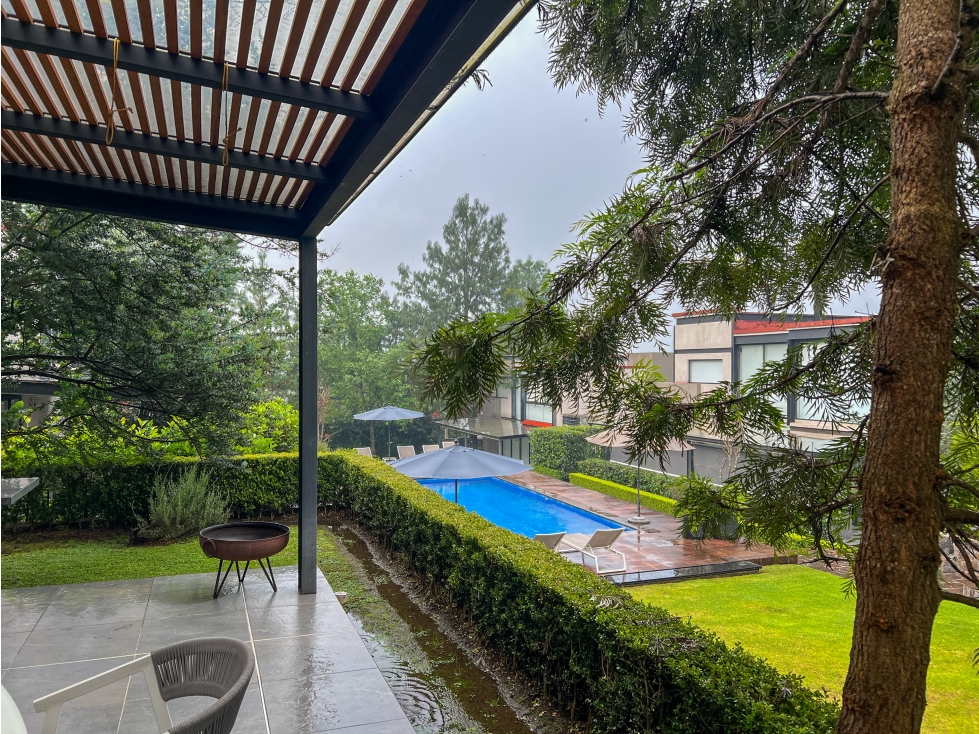CASA MODERNA EN VENTA|LAS NUVES CERRO GORDO|VALLE DE BRAVO