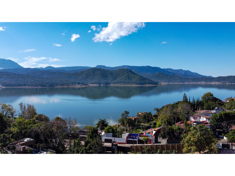 CASA EN VENTA|CONDOMINIO VISTA AL LAGO|VALLE DE BRAVO