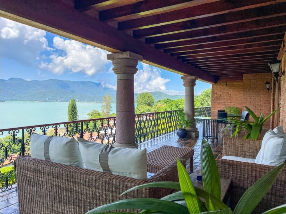 CASA EN RENTA|ACCESO Y VISTA AL ALGO|LA PEÑA|VALLE DE BRAVO
