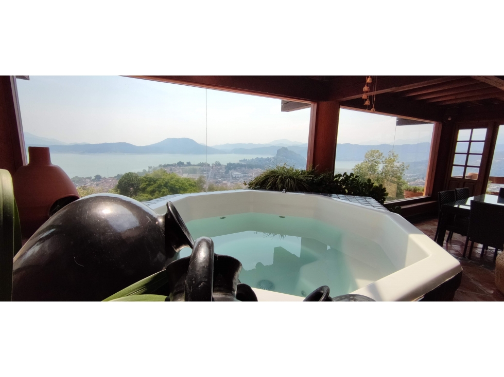 CASA EN RENTA|VISTA FRANCA AL LAGO|VALLE DE BRAVO