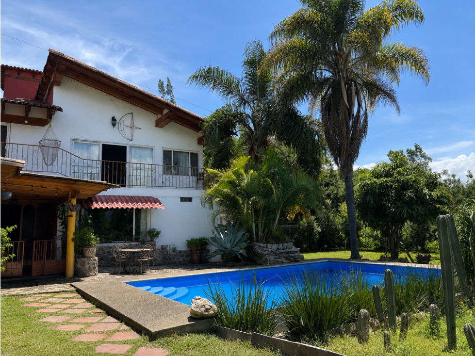 CASA EN RENTA CON ACCESO AL LAGO/SAN GASPAR/VALLE DE BRAVO