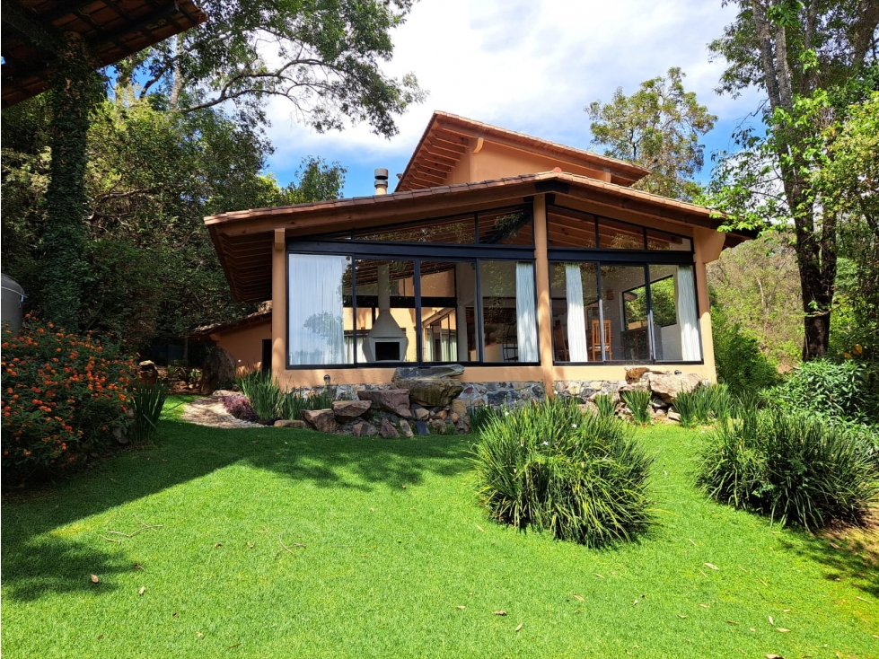 CASA EN RENTA | VALLE DE BRAVO | RINCON DE ESTRADAS