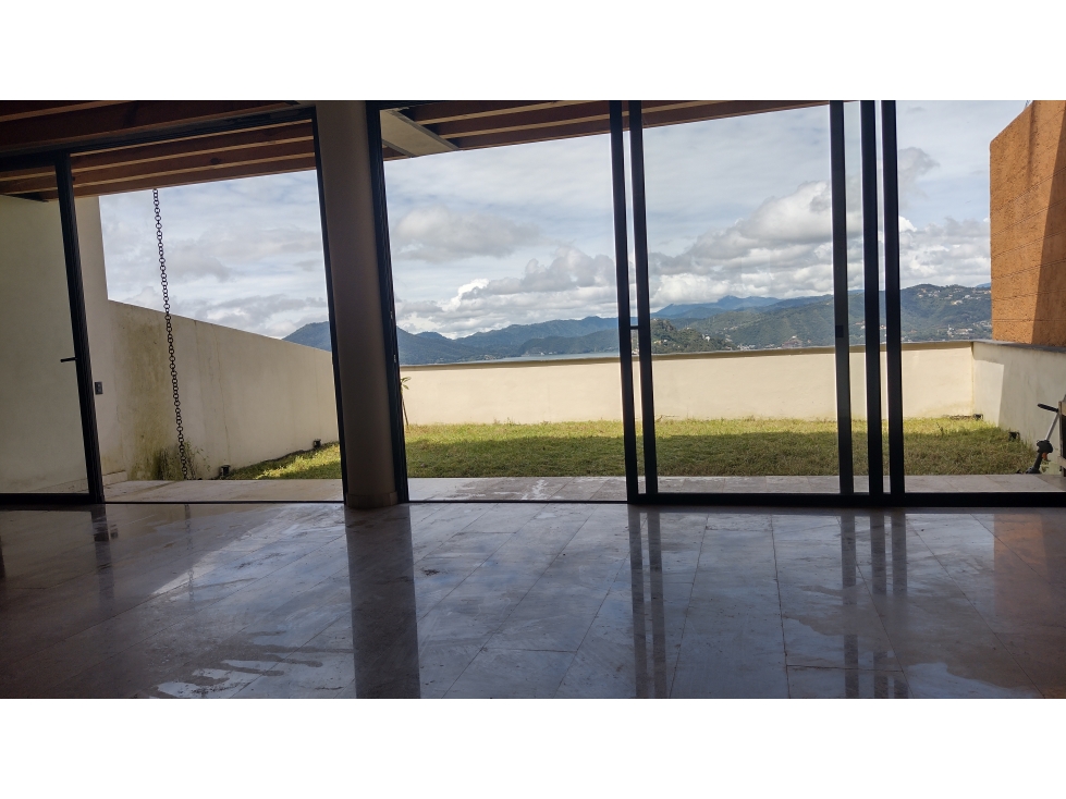 CASA EN VENTA/CON VISTA AL LAGO/VALLE DE BRAVO - 6