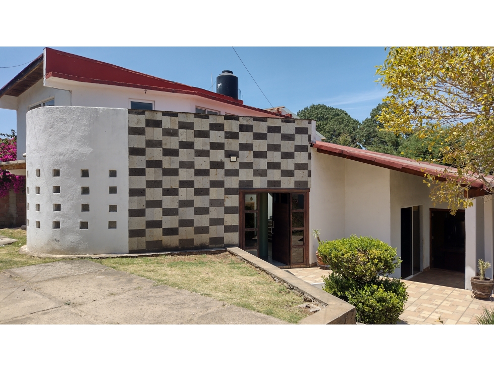 CASA EN RENTA / CASAS VIEJAS / VALLE DE BRAVO
