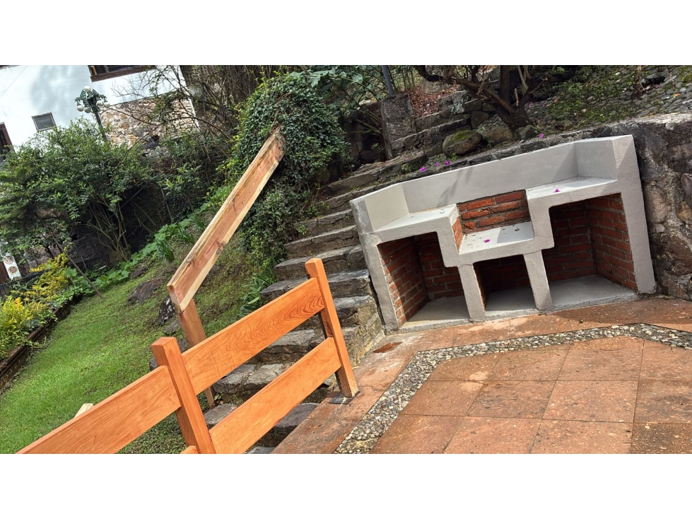 CASA TIPO CABAÑA/EN CONDOMINIO/AVANDARO - 5