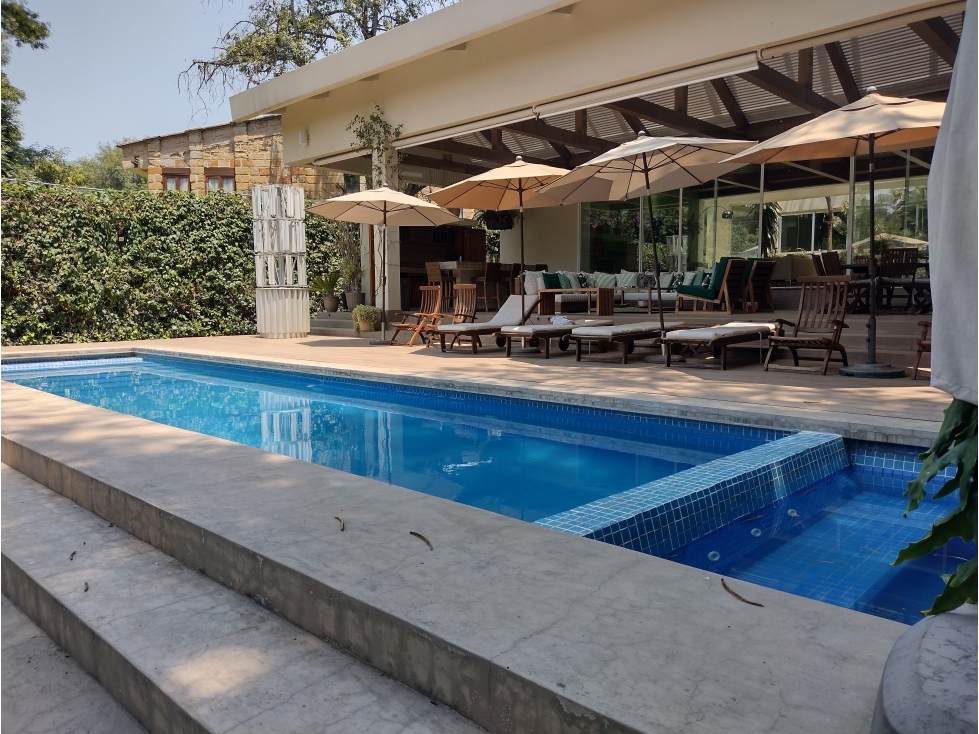 CASA EN CLUB DE GOLF | AVANDARO | RENTA VACACIONAL