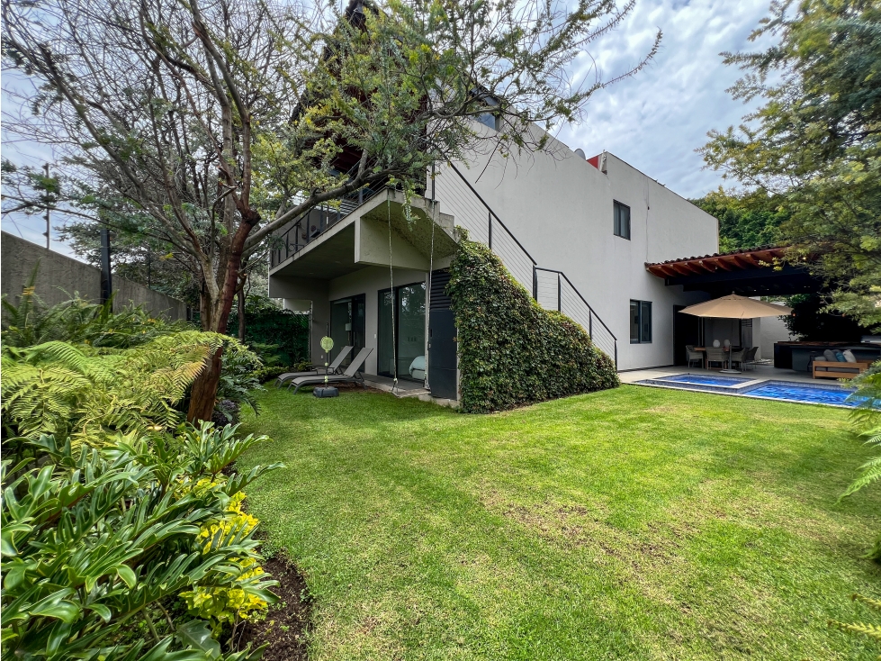HERMOSA CASA EN VENTA|CALLE CERRADA|VALLE DE BRAVO