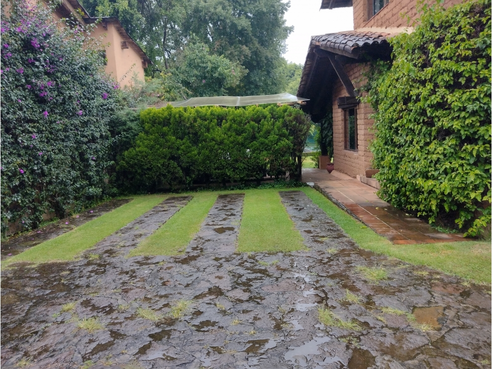 CASA VALLESANA/ EN CONDOMINIO /AVANDARO VALLE DE BRAVO — foto 5