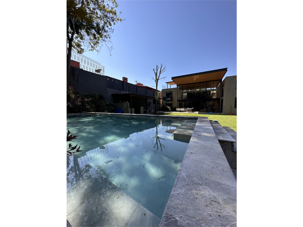 CASA EN VENTA || MODERNA || AVANDARO || VALLE DE BRAVO