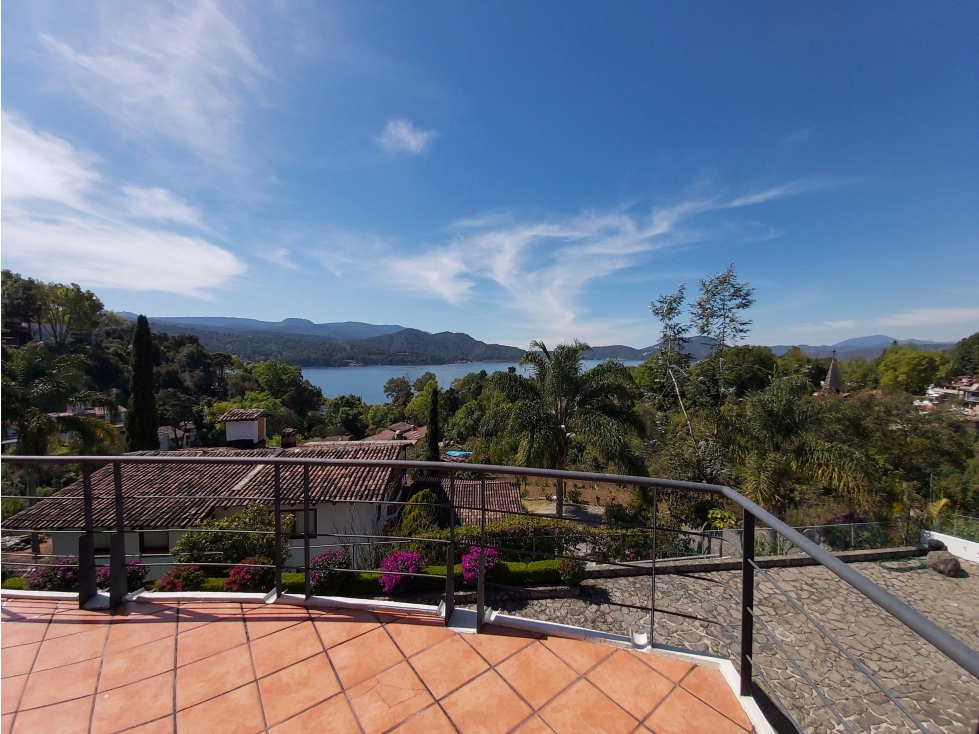 CASA EN VENTA|CONDOMINIO VISTA AL LAGO|VALLE DE BRAVO — foto 2