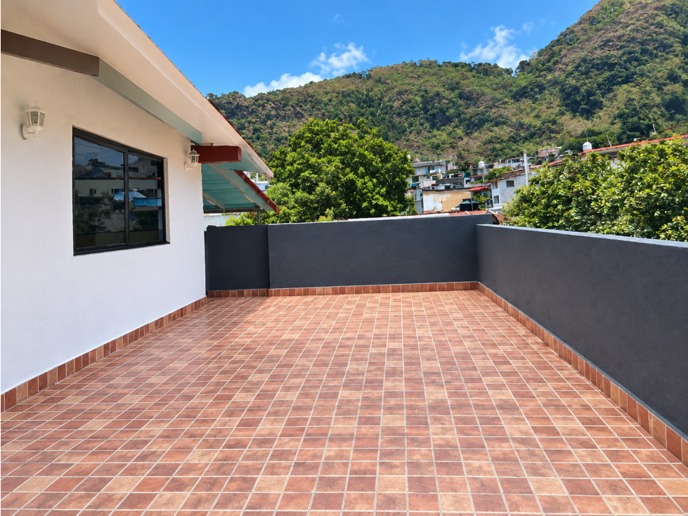 DEPARTAMENTO EN RENTA/CALLE ERMINTA/VALLE DE BRAVO - 2