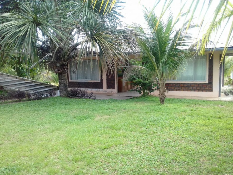 Centro Turístico - Venta - Iquitos - 4