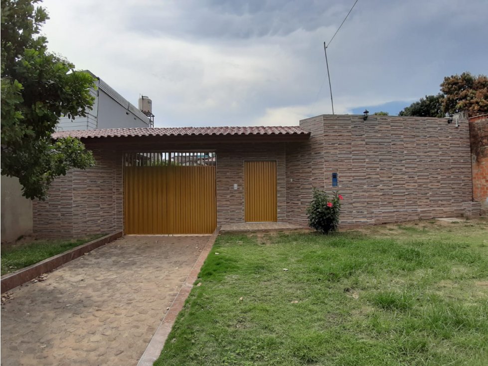 Casa Amoblada en Alquiler - Centro - 1