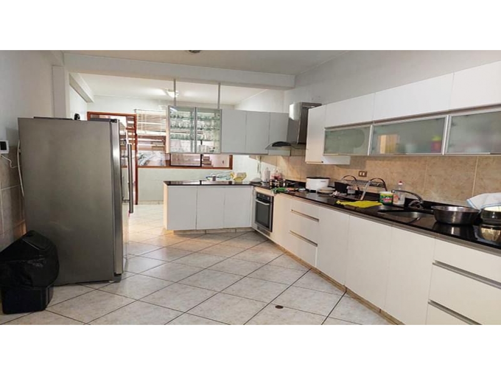 Casa de Playa 3 Pisos en Venta - Lambayeque - Pimentel - 6