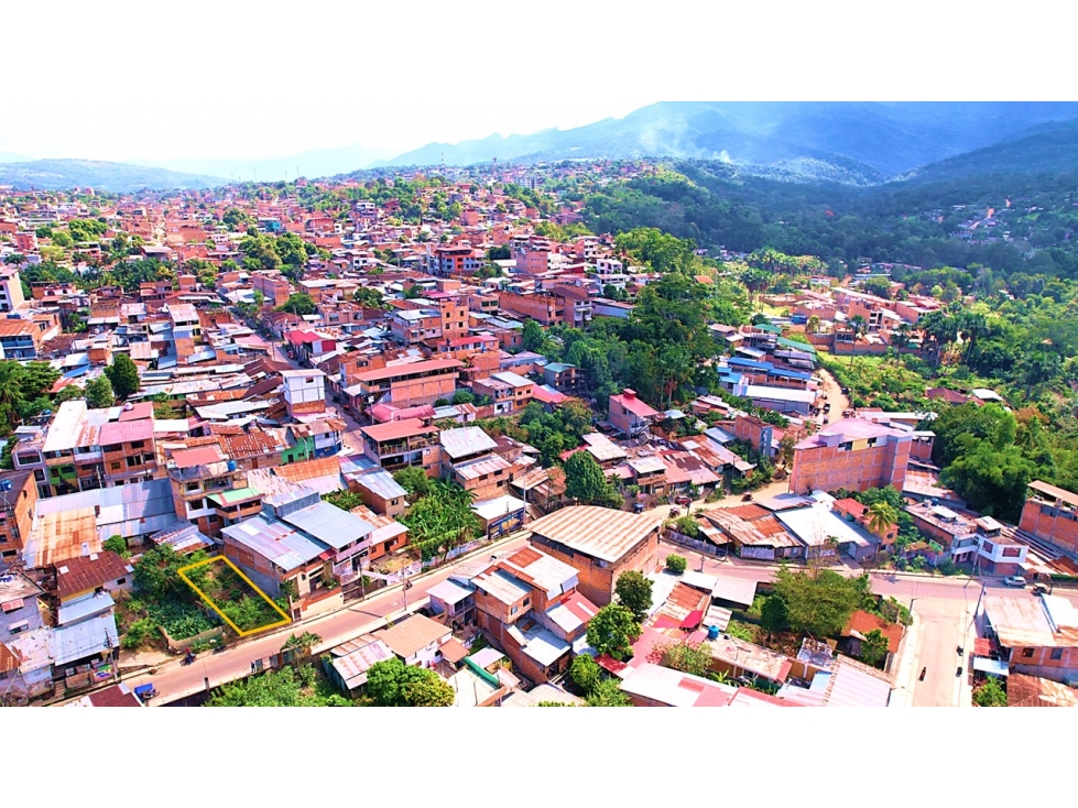 Tarapoto - Terreno céntrico - 2