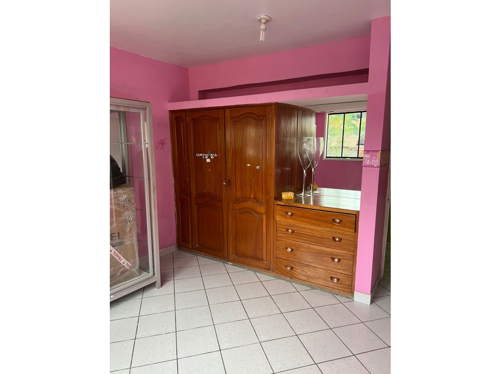 Casa + Local Comercial en venta - Tarapoto - 4