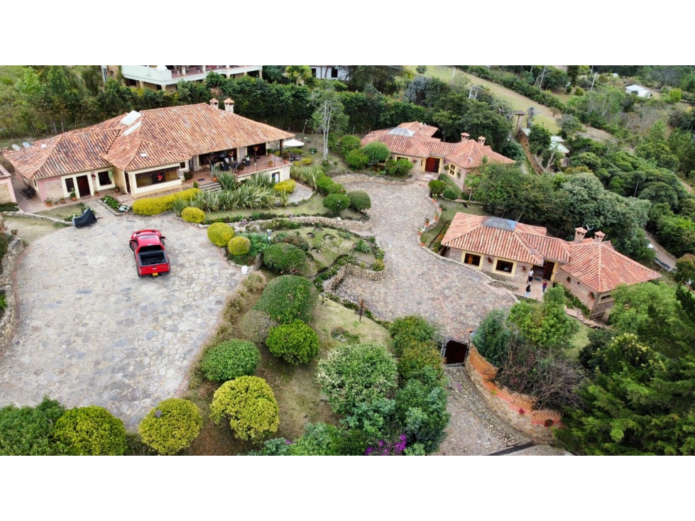 VENDO HOTEL BOUTIQUE - VEREDA EL ROBLE - VILLA DE LEYVA