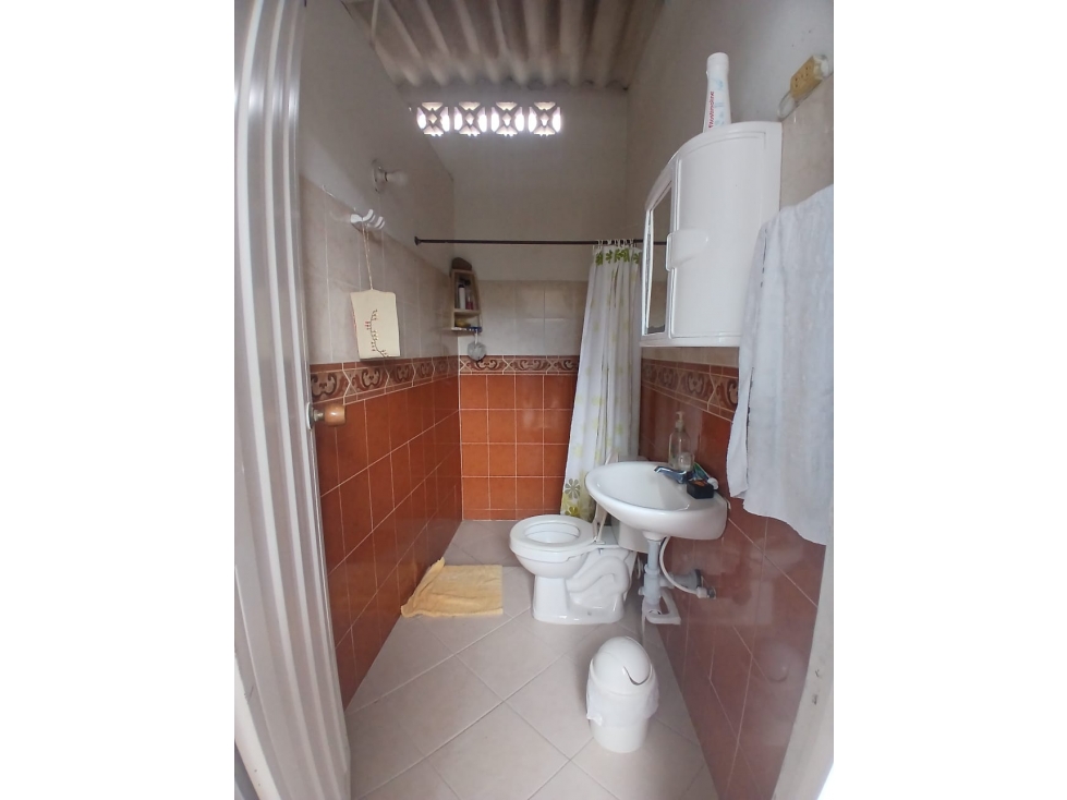 VENDO CASA URBANA- UN NIVEL - VILLETA — foto 2