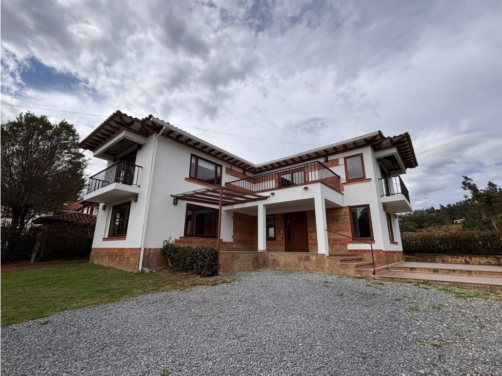 ARRIENDO CASA CAMPESTRE PUEBLO - VILLA DE LEYVA - 1