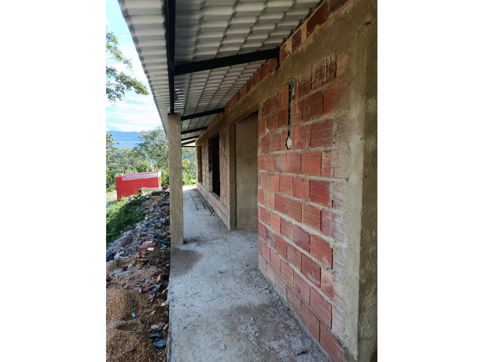 VENDO CABAÑA CONDOMINIO EN OBRA NEGRA - MONIQUIRA - 6