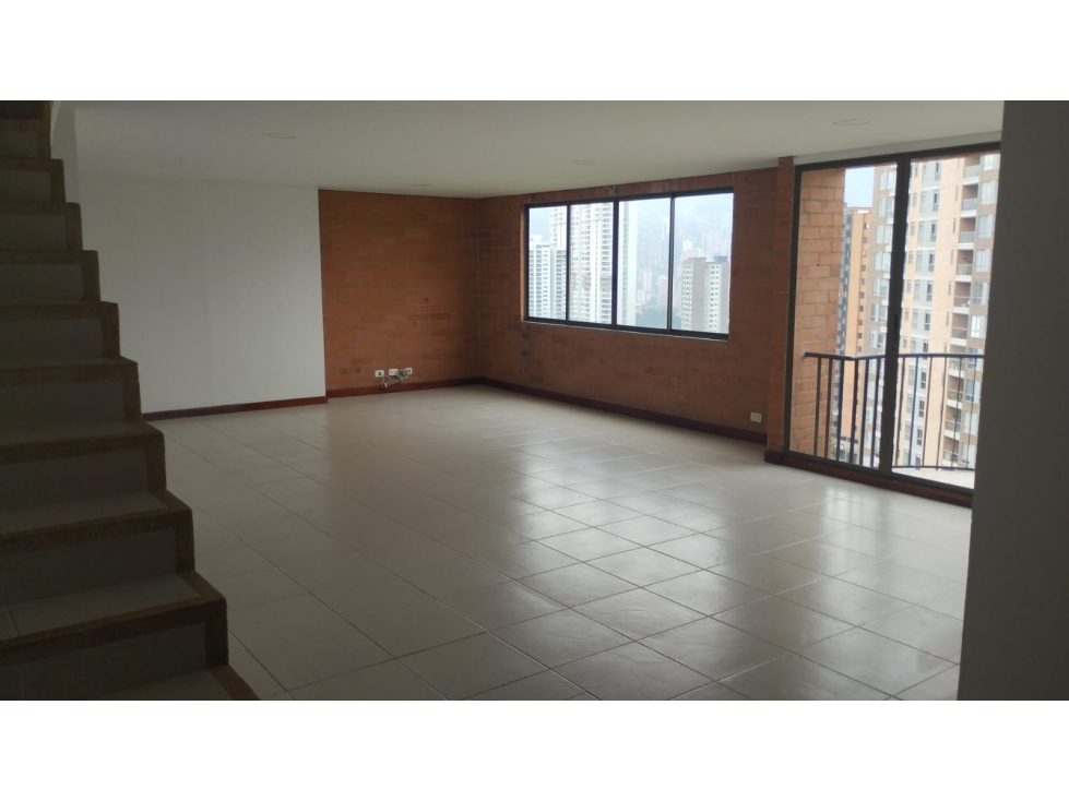 VENDO APARTAMENTO DUPLEX EN CONJUNTO ITAGUI - OPORTUNIDAD — foto 2