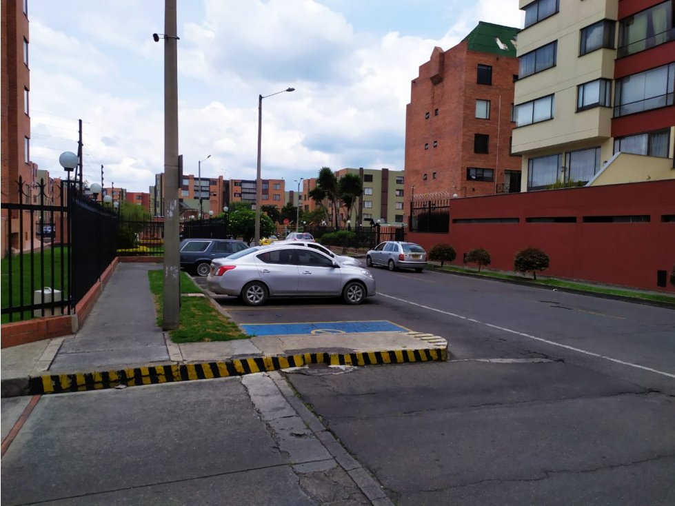 VENDO - APARTAMENTO MAZUREN QUINTO PISO SIN ASCENSOR — foto 3