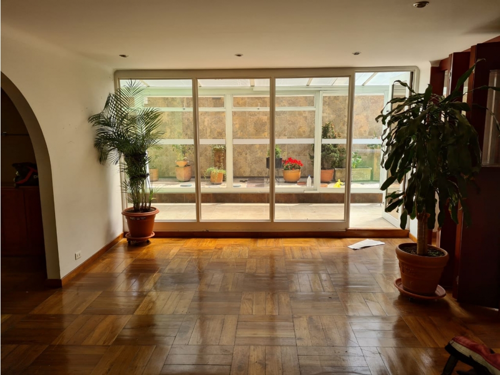 VENDO PRIMER PISO CHICO NAVARRA — foto 6