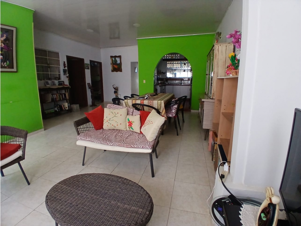 VENDO CASA URBANA- UN NIVEL - VILLETA — foto 4