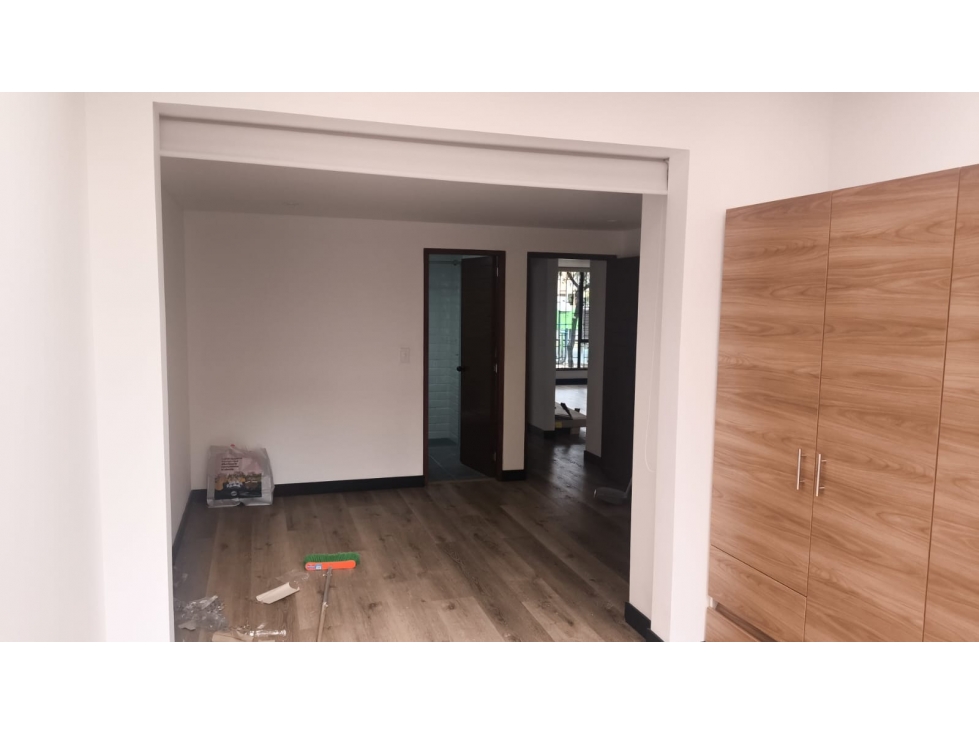ARRIENDO APARTAMENTO PRIMER PISO ANTIGUO COUNTRY — foto 2