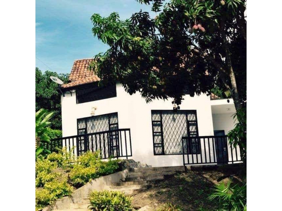 VENDO CASA CAMPESTRE CON PISCINA - LA MESA - URGEME — foto 2