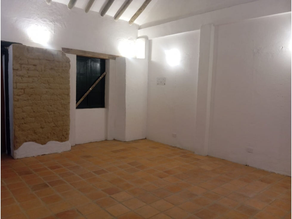 ARRIENDO LOCAL COMERCIAL PUEBLO - VILLA DE LEYVA - OPORTUNIDAD - 4