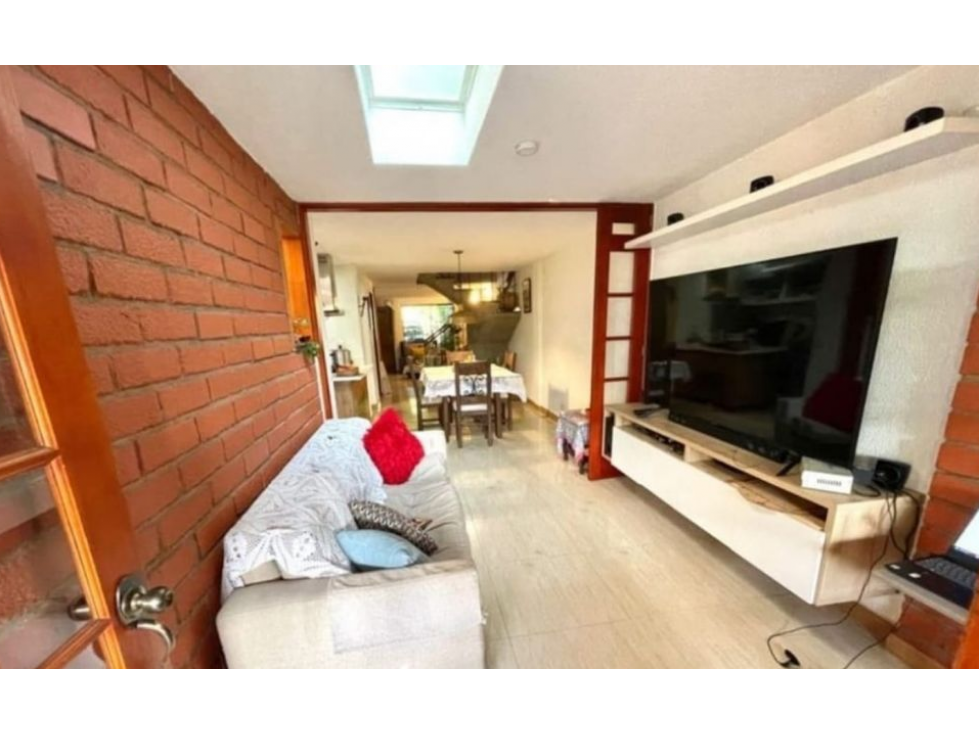 Casa unifamiliar en venta Envigado El Dorado — foto 4