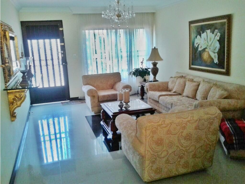Venta Casa de 2 pisos Belen Rosales Medellin Antioquia. — foto 2
