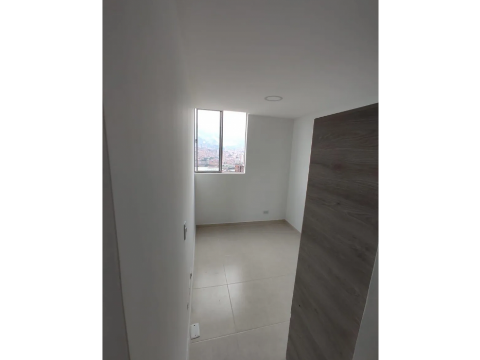 Apartamento en venta en Calle Vieja Bello — foto 2