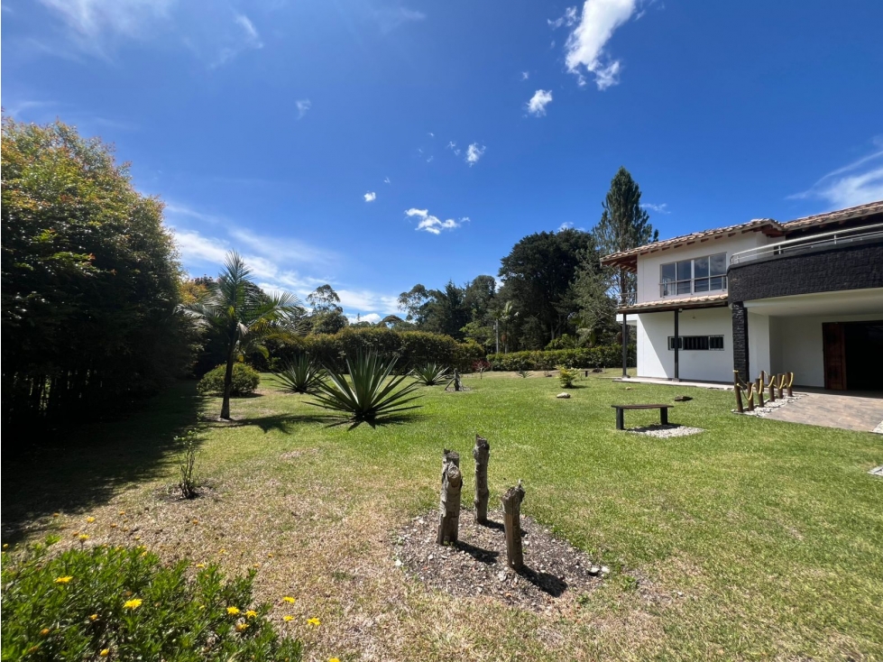 Casa campestre en venta en El Carmen del Viboral vereda Aguas Claras — foto 3