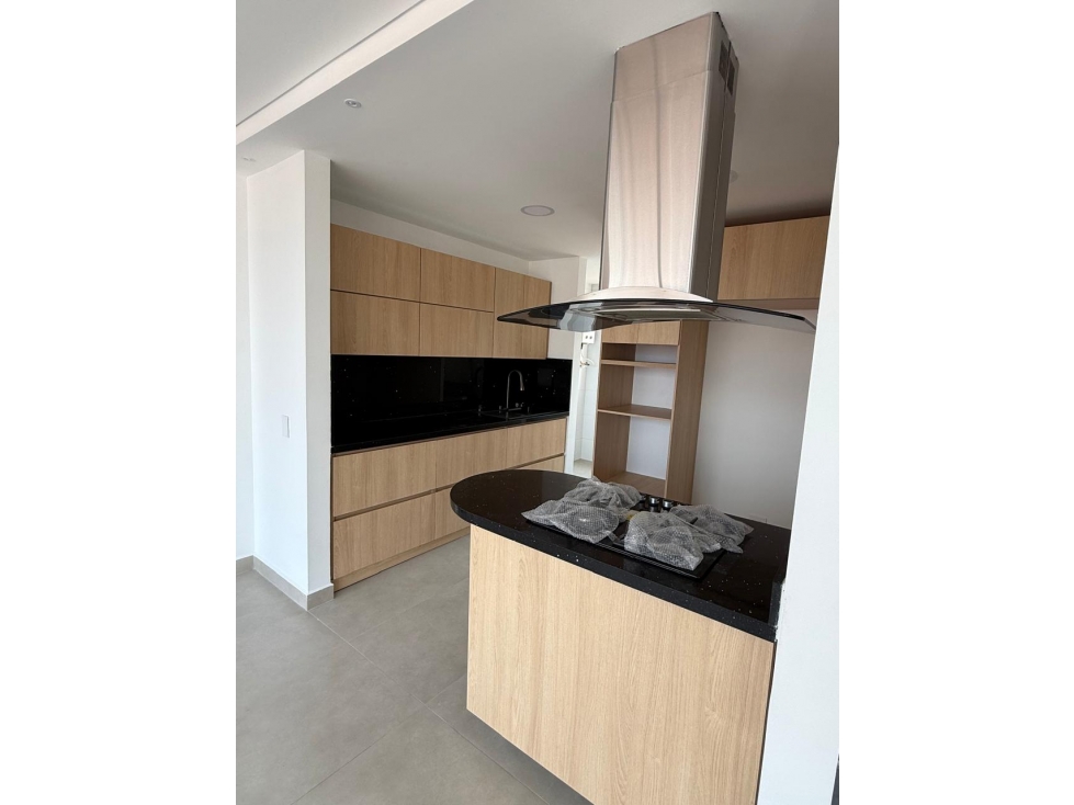 Penthouse en venta remodelado Medellín Conquistadores — foto 3