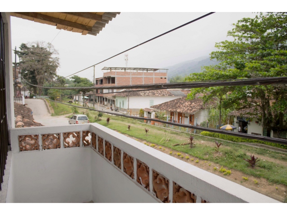 Casa unifamiliar en venta con pisos independientes Cisneros Antioquia — foto 2