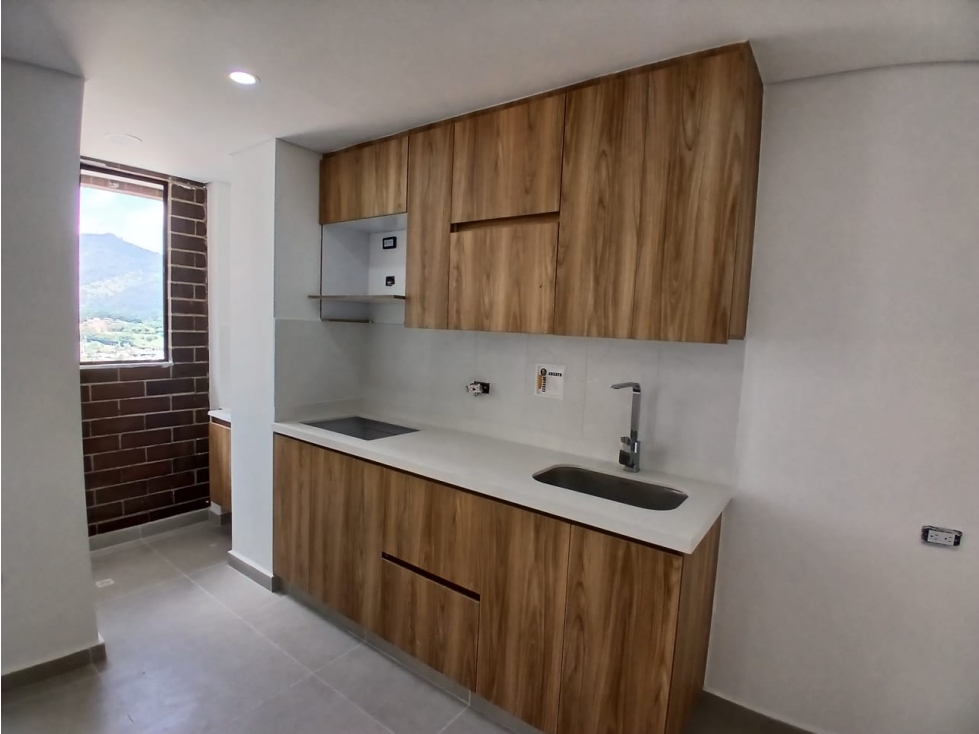 Apartamento en venta nuevo en Sabaneta, Calle Larga